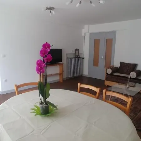 Appartement Paisible Apartman *